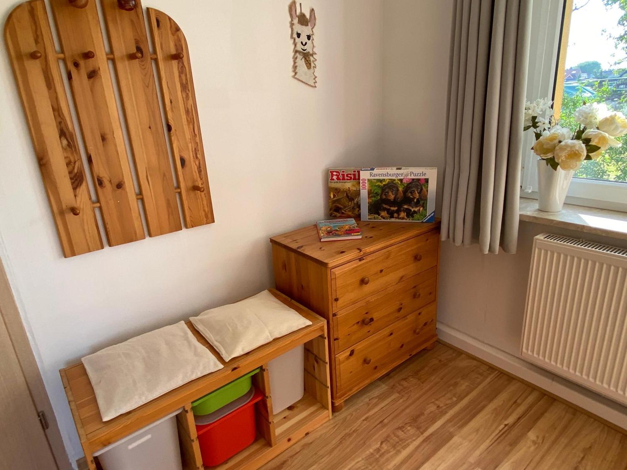 Gelbes Haus Seenland Ferienwohnungen Xl Elsterheide Ruang foto