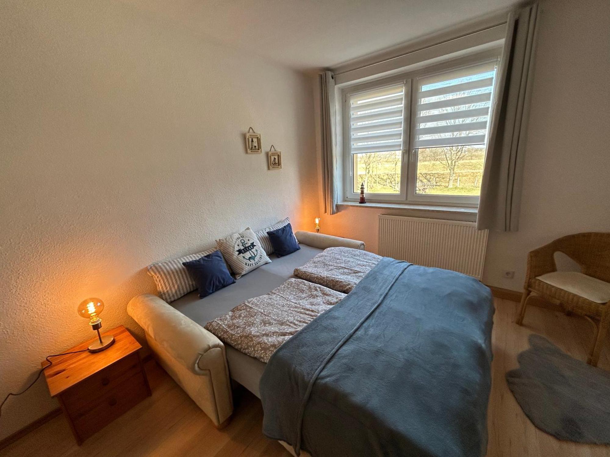 Gelbes Haus Seenland Ferienwohnungen Xl Elsterheide Ruang foto