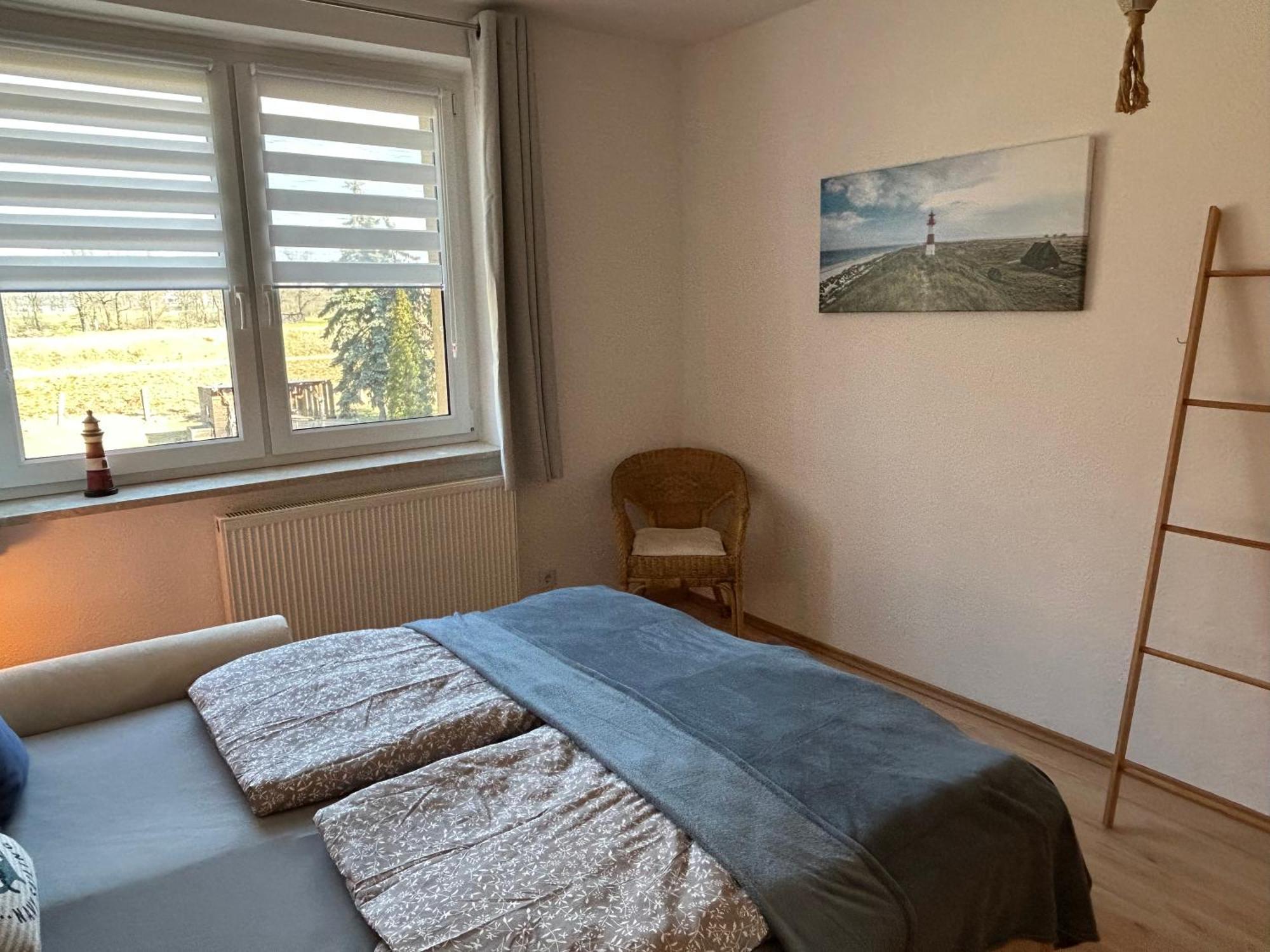 Gelbes Haus Seenland Ferienwohnungen Xl Elsterheide Ruang foto